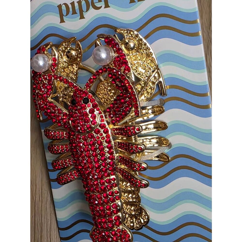 🔹️NWT Red Rhinestone & Faux Pearl Lobster Metal Hair Claw Clip - Picture 9 of 9